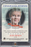 2002-Rittenhouse-Archives-James-Bond-Die-Another-Day-Autograph-Trading-Card-A2-Judi-Dench-M-Back