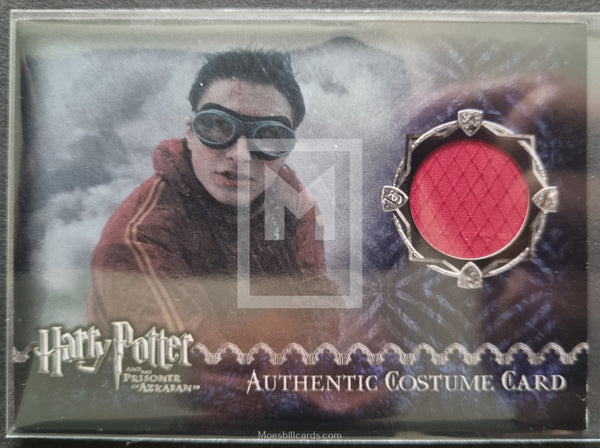 2004 Artbox Harry Potter Prisoner of Azkaban Update Costume Card Harry Potter Gryffindor Quidditch Robe Trading Card Front 1209/2173