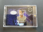 2005 Inkworks Charmed Conversations PWCC1 Phoebe Pieceworks Trading Card - Alyssa Milano Front