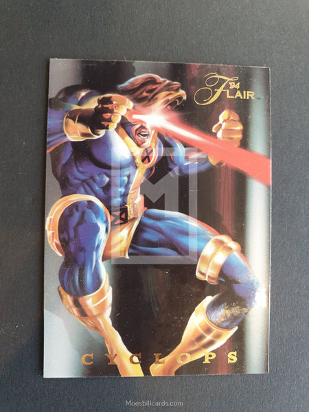 Marvel Flair 94 Annual Power blast Trading Card Cyclops 2 Front