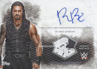 WWE Undisputed 2015 Roman Reigns UAR-RR Autograph Relic Trading Card Front